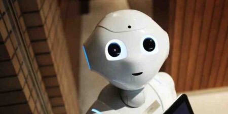 Children are taught by a robotic teacher, Indus School in Bangalore has gone viral
