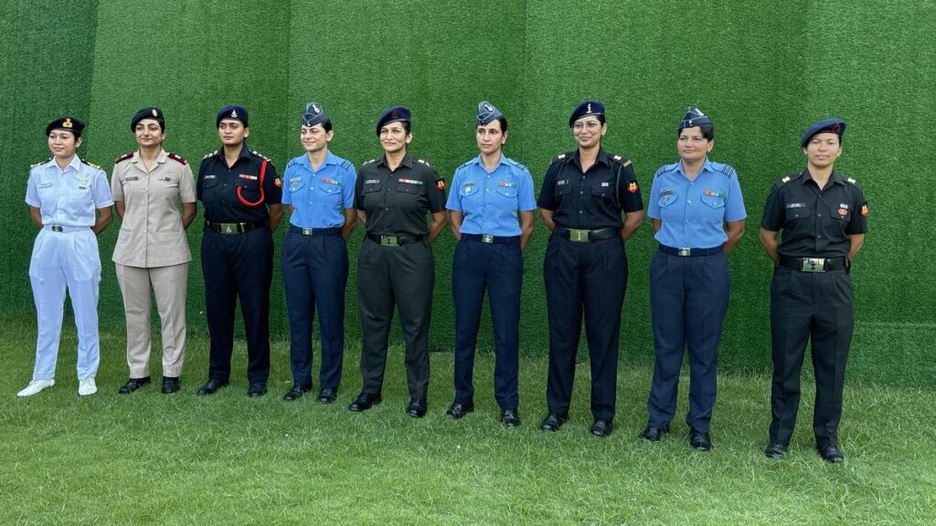  Indian women armed forces circumnavigate globe