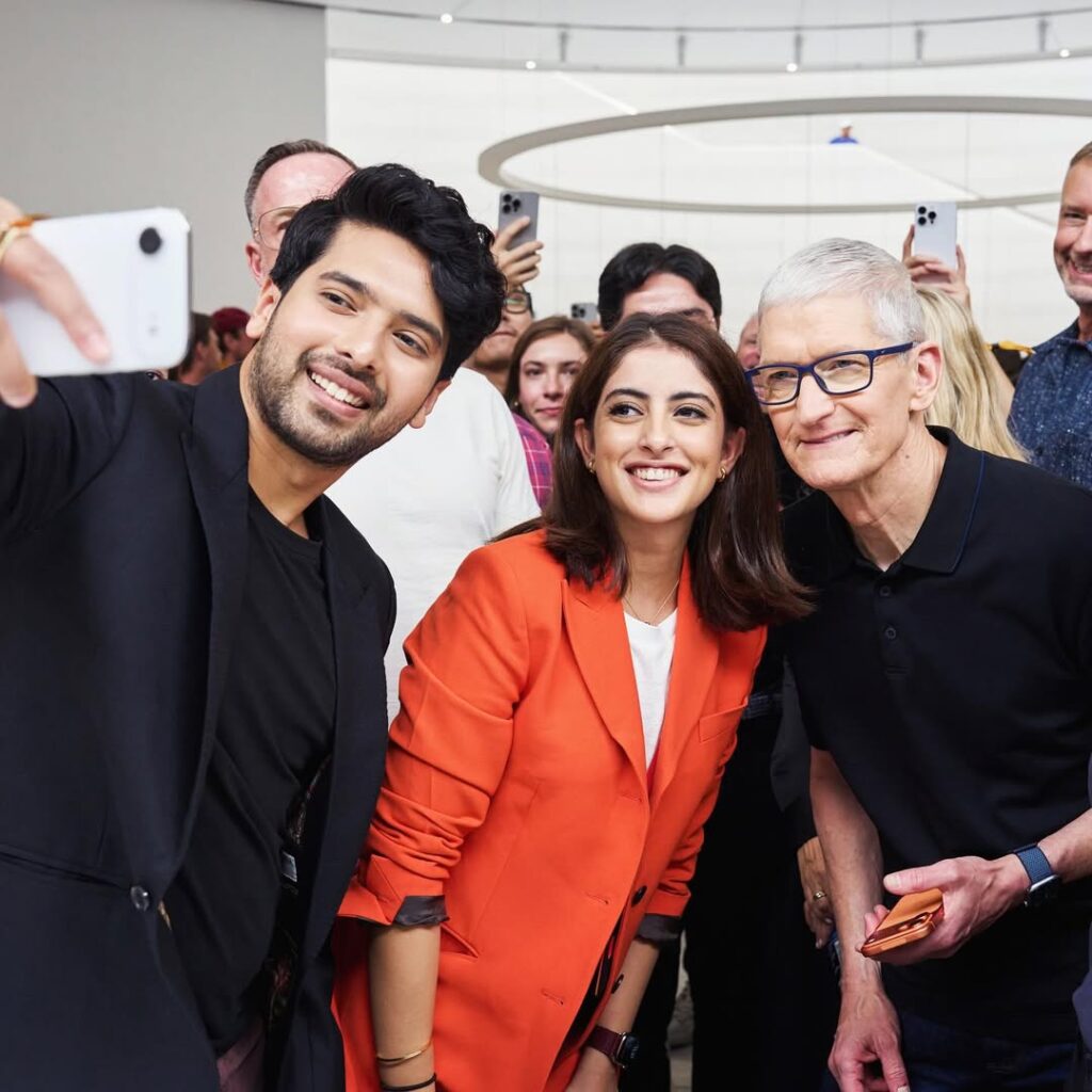 Navya Naveli Nanda iPhone 17