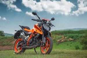Bajaj developing sub-350cc KTM Triumph