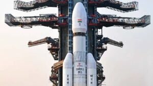 isro launches heaviest communication satellite