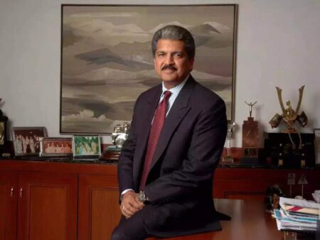 Anand Mahindra Kadalamakkudy Visit