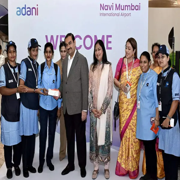 navi mumbai international airport commercial operations launch