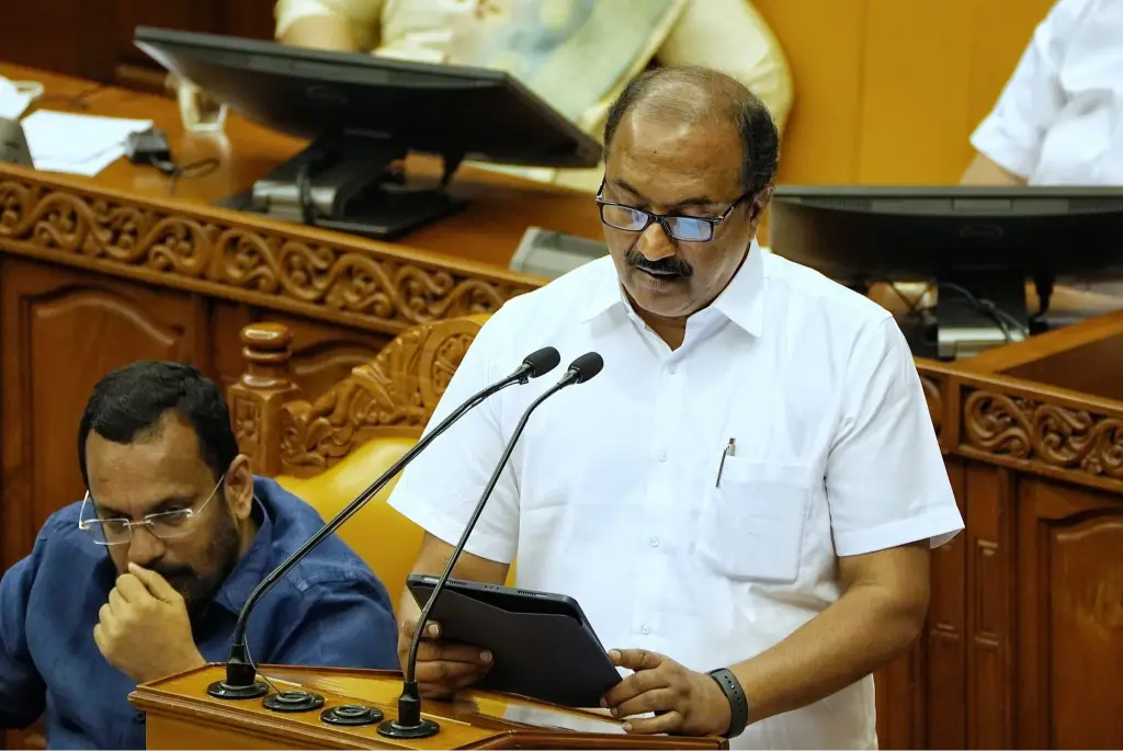 kerala fm alleges centre fund diversion budget speech