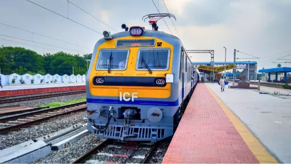 new express memu train stops kerala