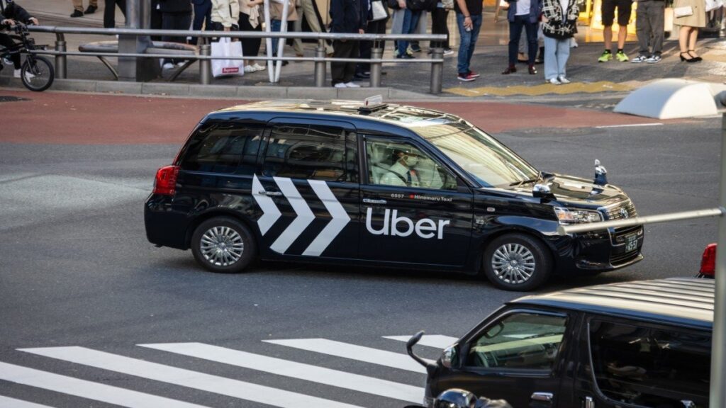 Uber autonomous vehicle charging hubs