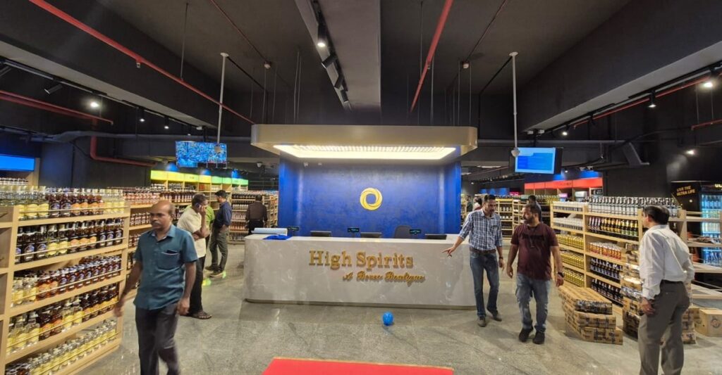 Bevco premium outlet Vyttila Metro station