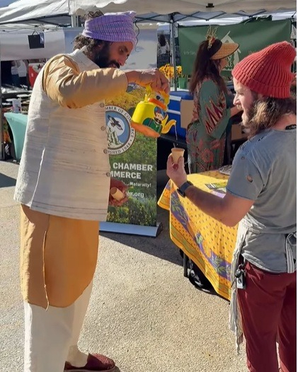 IITian Selling Chai in Los Angeles