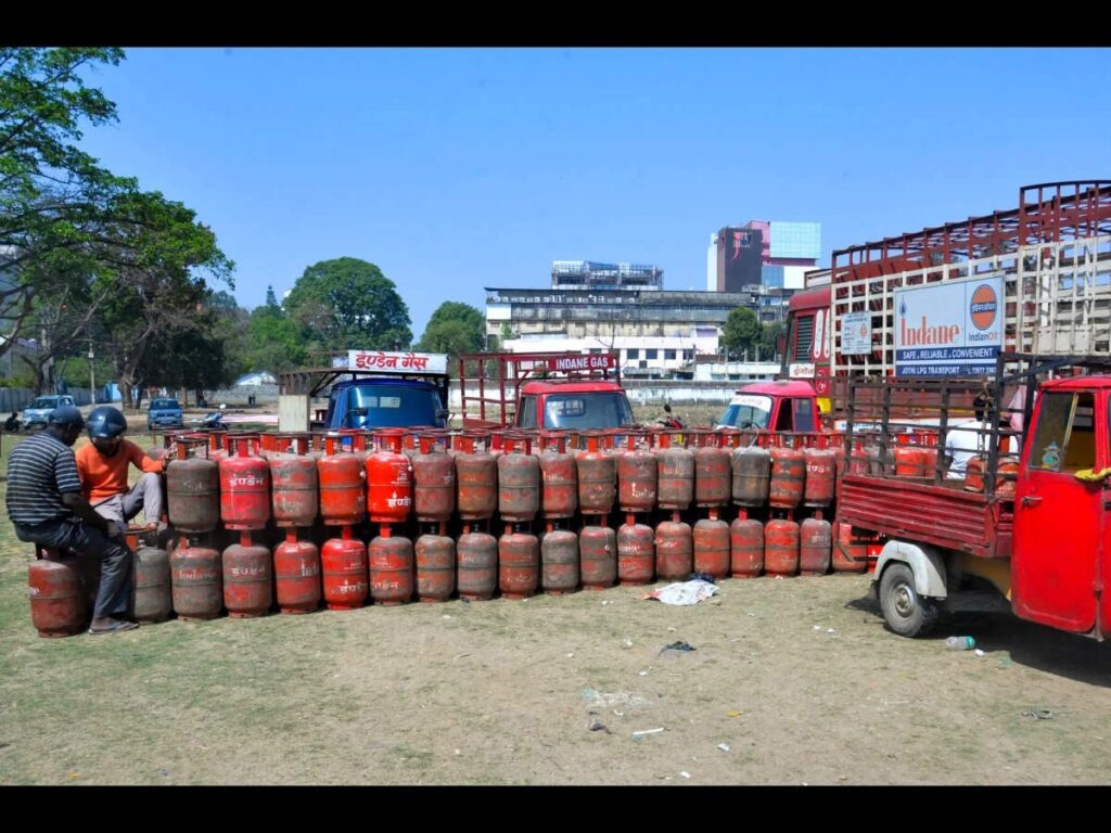 Central government direct LPG distribution