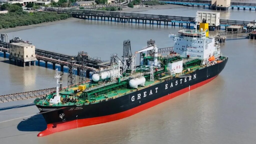 LPG vessel Jag Vikram Kandla Port