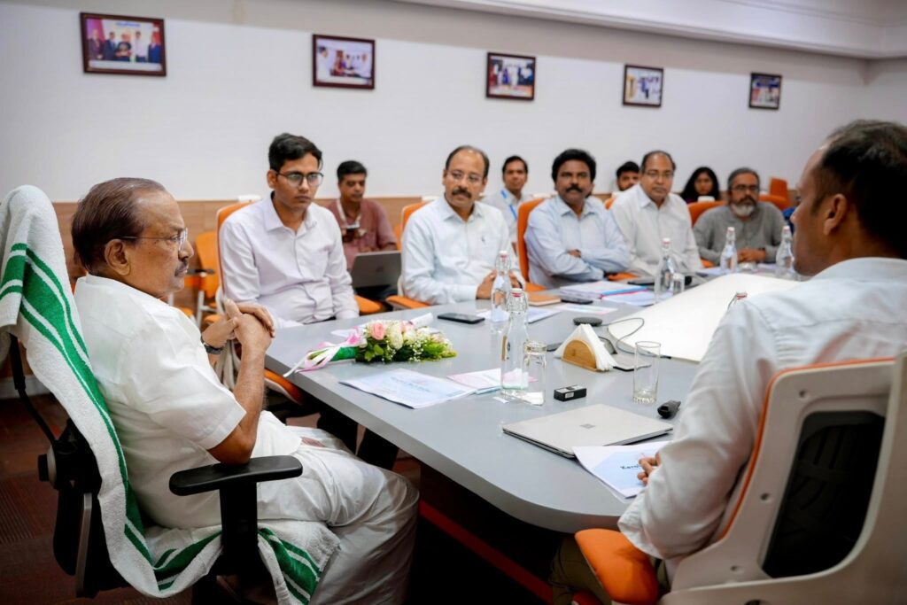 IT Minister PK Kunhalikutty Technopark Visit