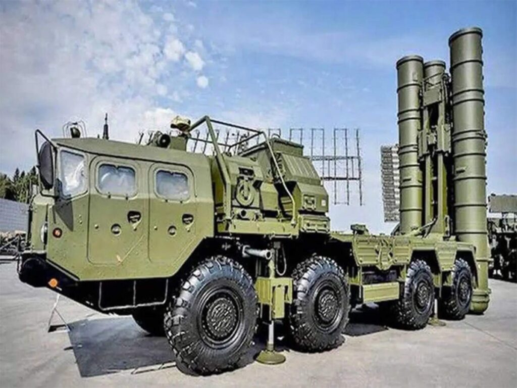 S-400 Missile Squadron from Russia