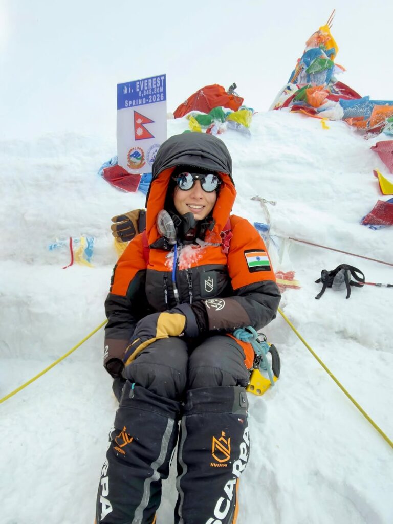 Shradha Gupta Mount Everest