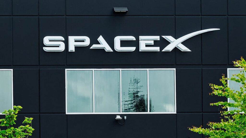 SpaceX Investment Windfall Gain