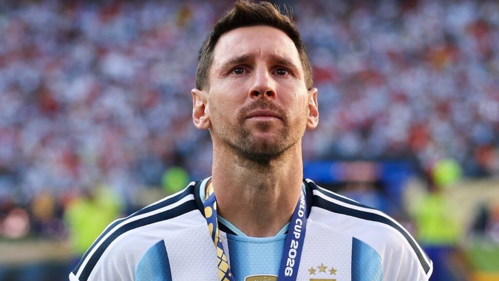 Lionel Messi Diego Maradona World Cup Tears