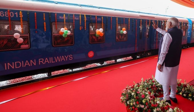 India first hydrogen train launch