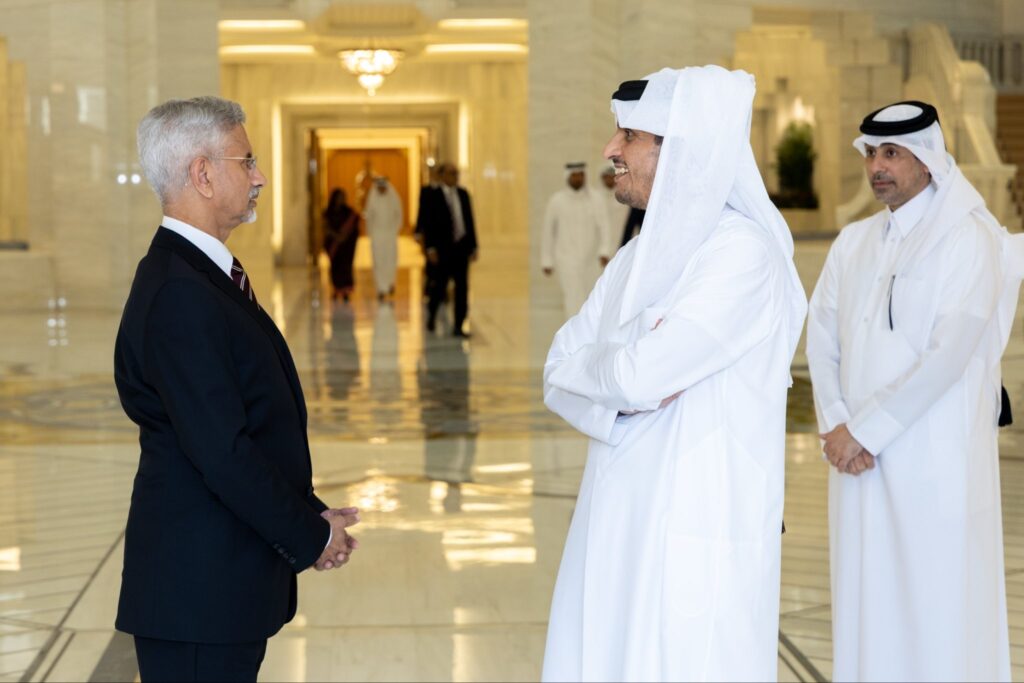 Jaishankar meets Qatar PM