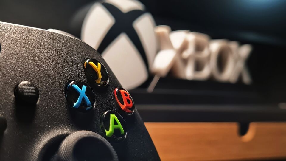 Microsoft layoffs Xbox restructuring