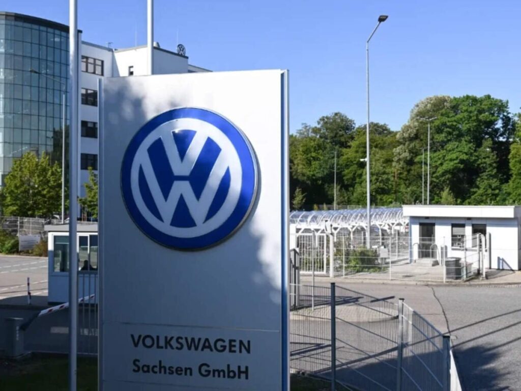 Volkswagen Global Job Cuts